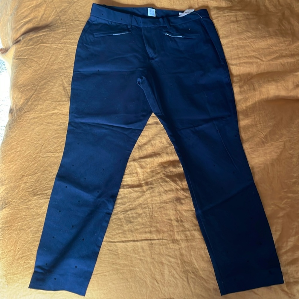 NWT Gap Ankle slacks! Size 12